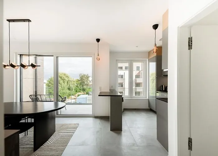 Lux 1br King Bed, Balcony, Near Center * Luxemburg