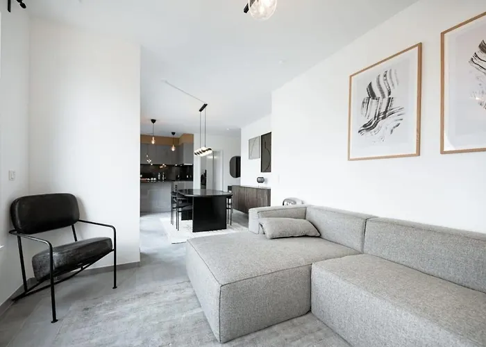 Lux 1br King Bed, Balcony, Near Center * Luxemburg