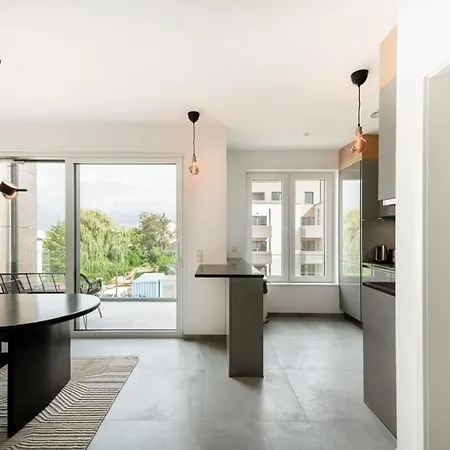 Lux 1br King Bed, Balcony, Near Center * Luxembourg
