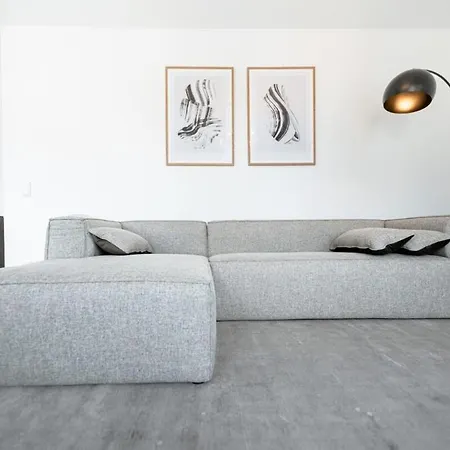 Lux 1br King Bed, Balcony, Near Center * Luxembourg